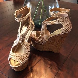 Bebe wedges